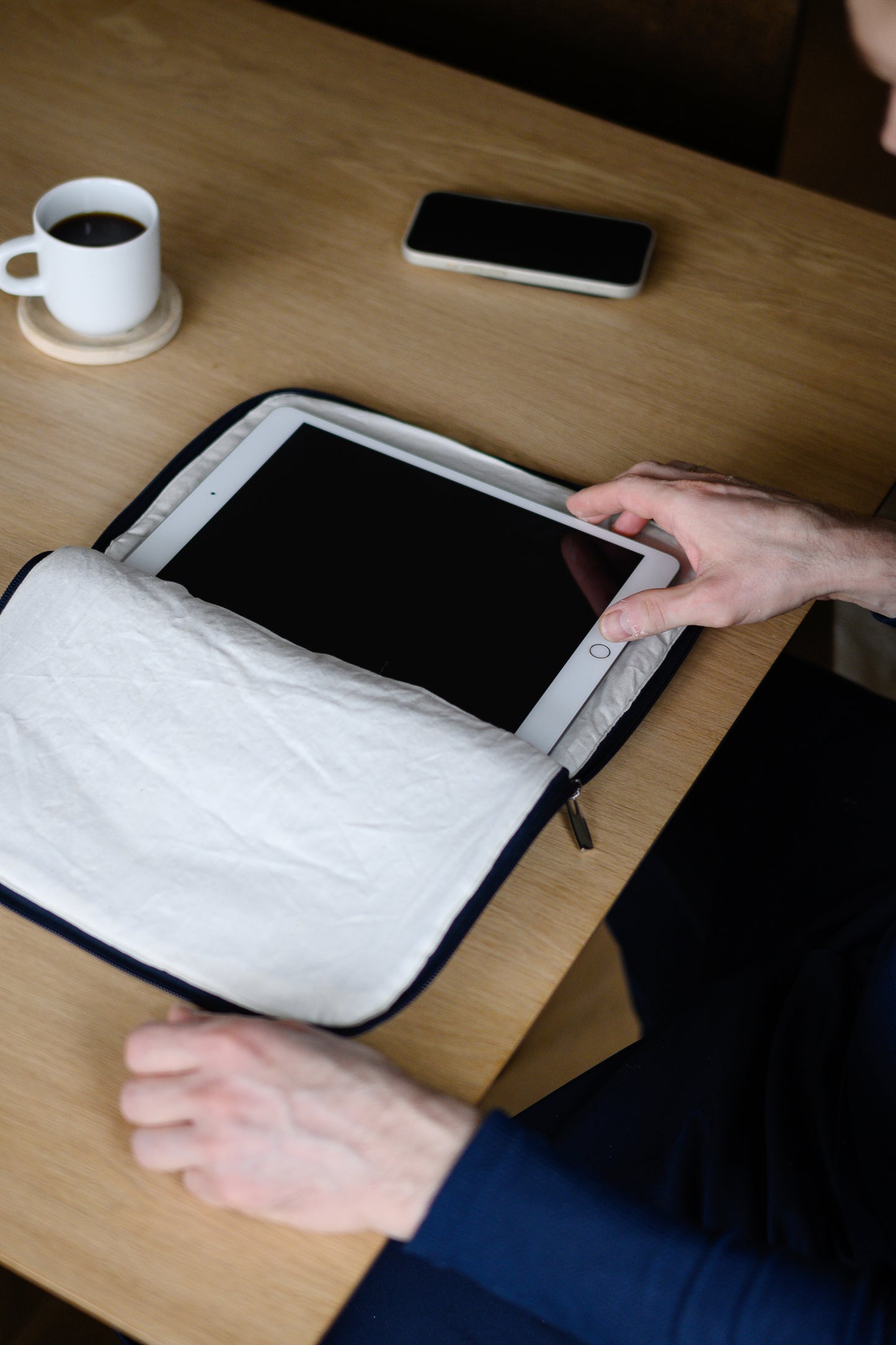 Tablet sleeve, navy, with Shield