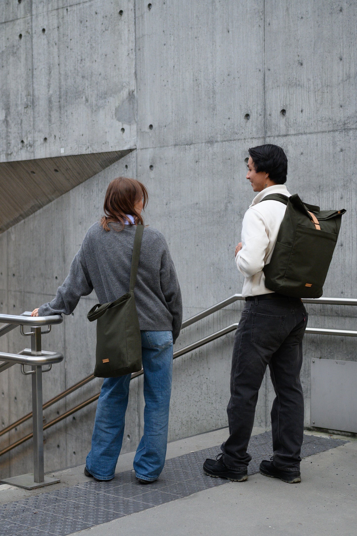 Roll top backpack - dark green