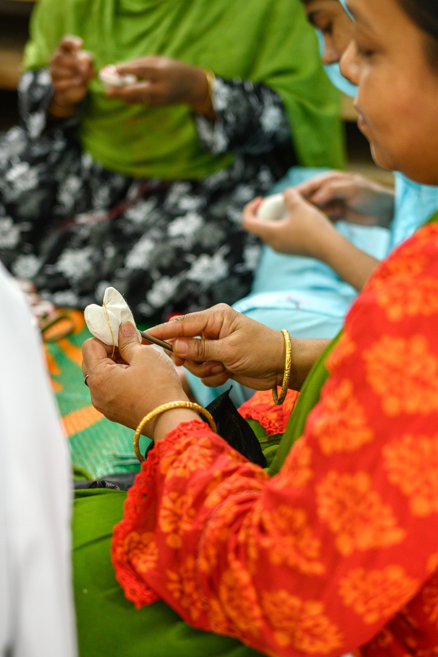 Embroidered Tradition Hearts, set of 2