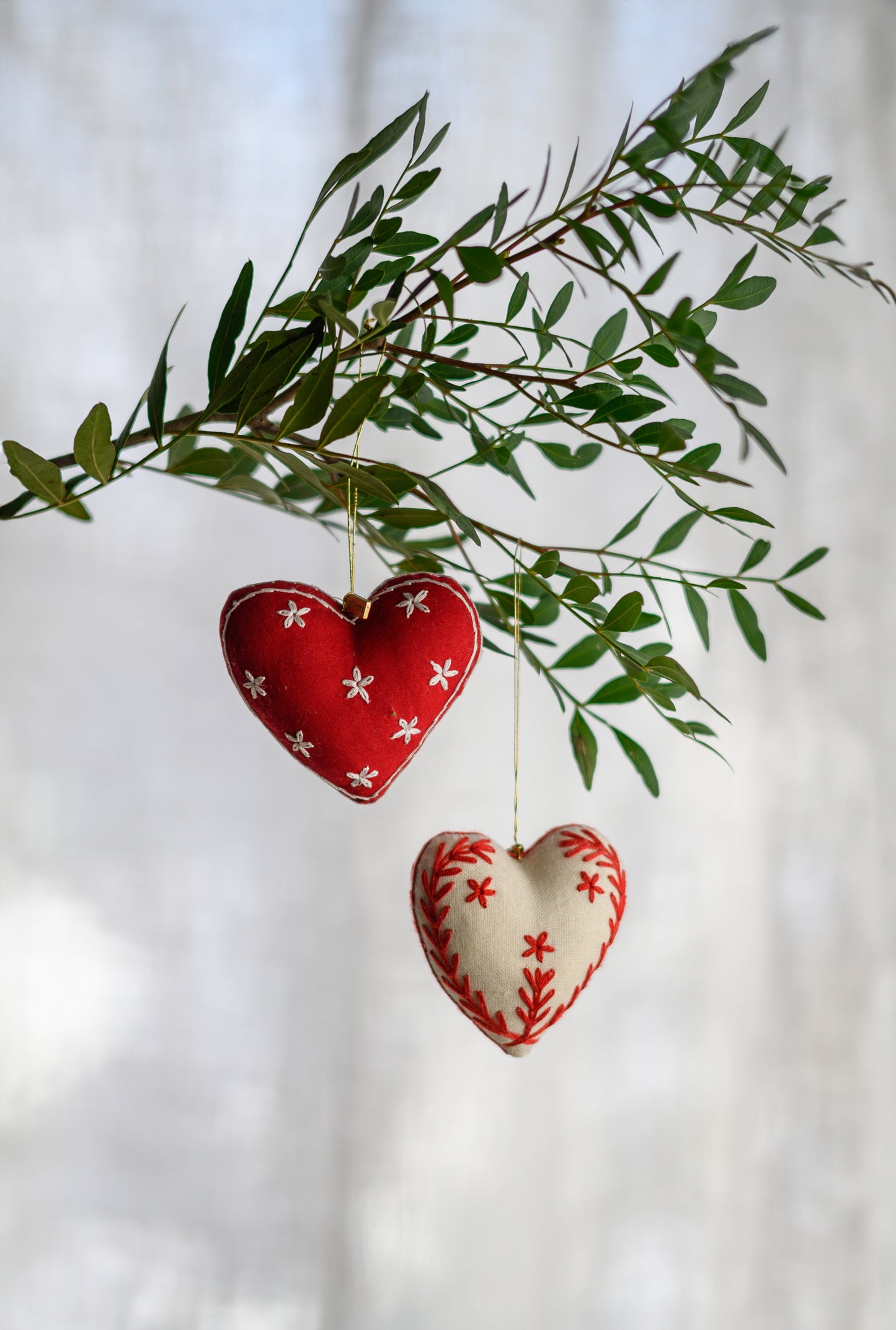 Embroidered Tradition Hearts, set of 2