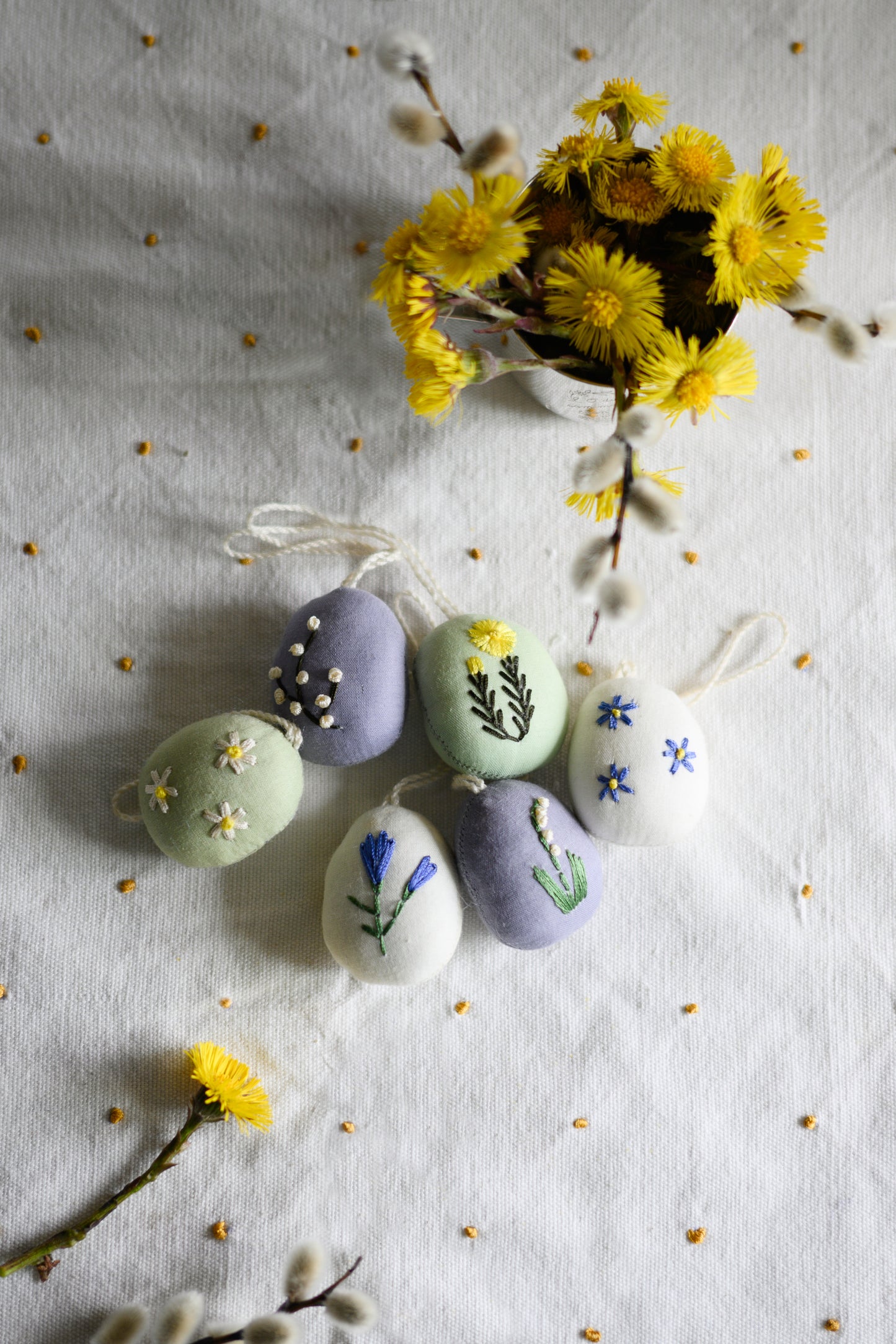 Embroidered Easter Eggs Floral, Design 1, Pack of 3
