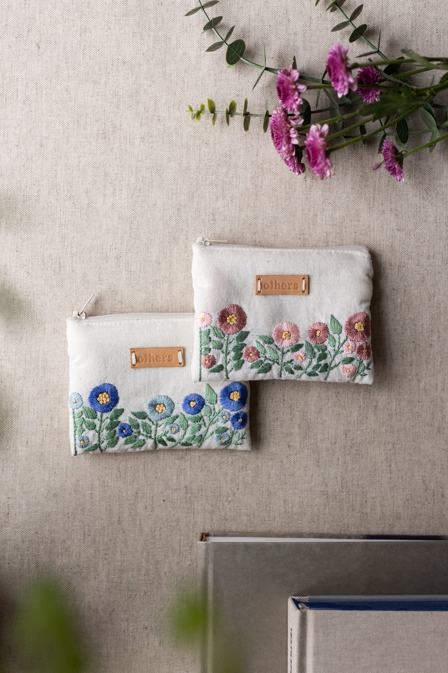 Embroidered purse small