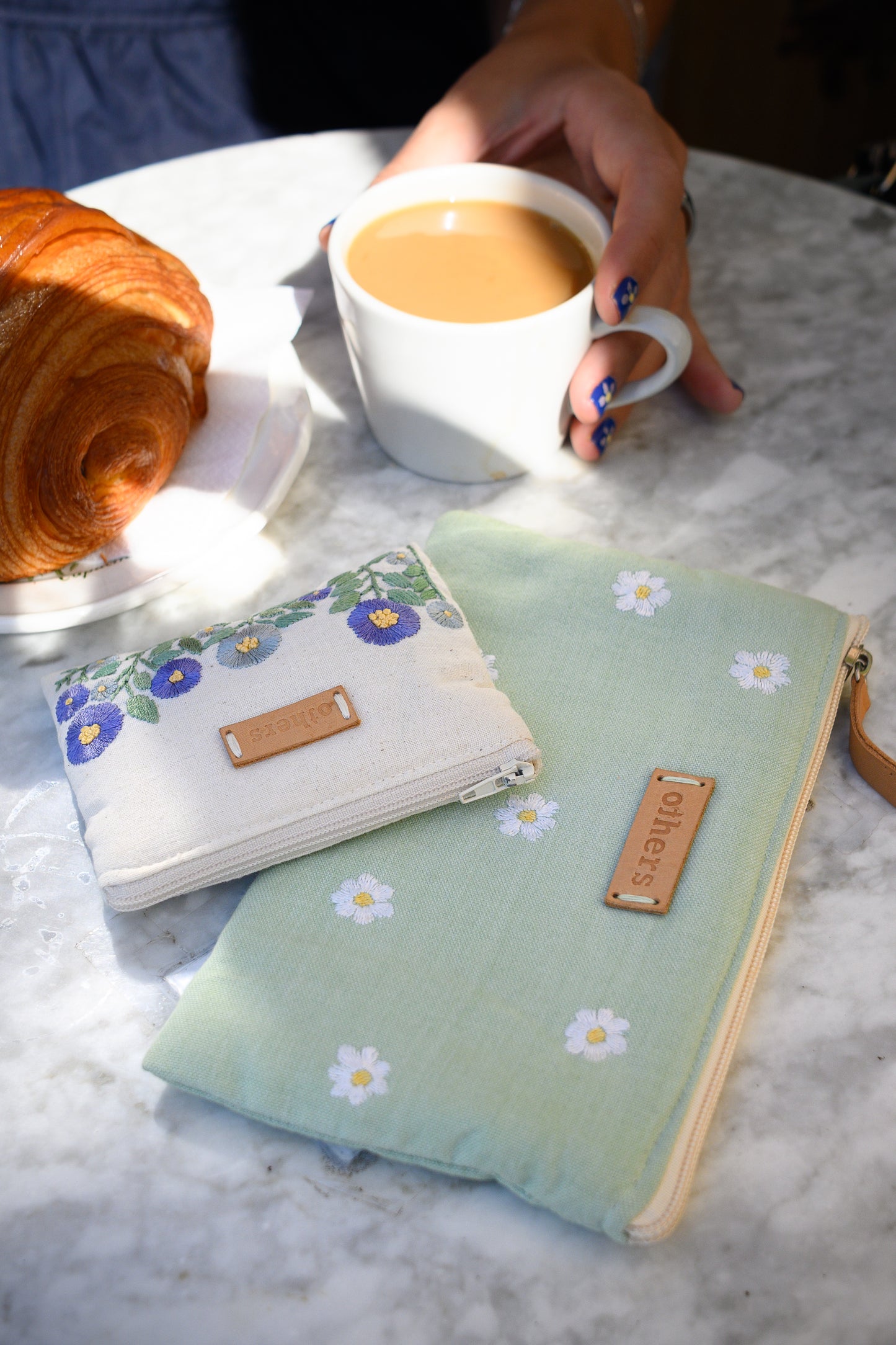 Embroidered purse small
